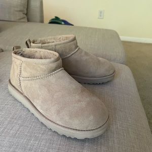 Ugg ultra mini